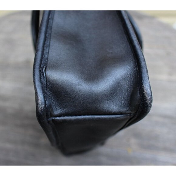 Coach Vintage - 1970s Slim Satchel 9430 Handbag in Black, NYC Factory, Talon ZIp - Picture 12 of 15